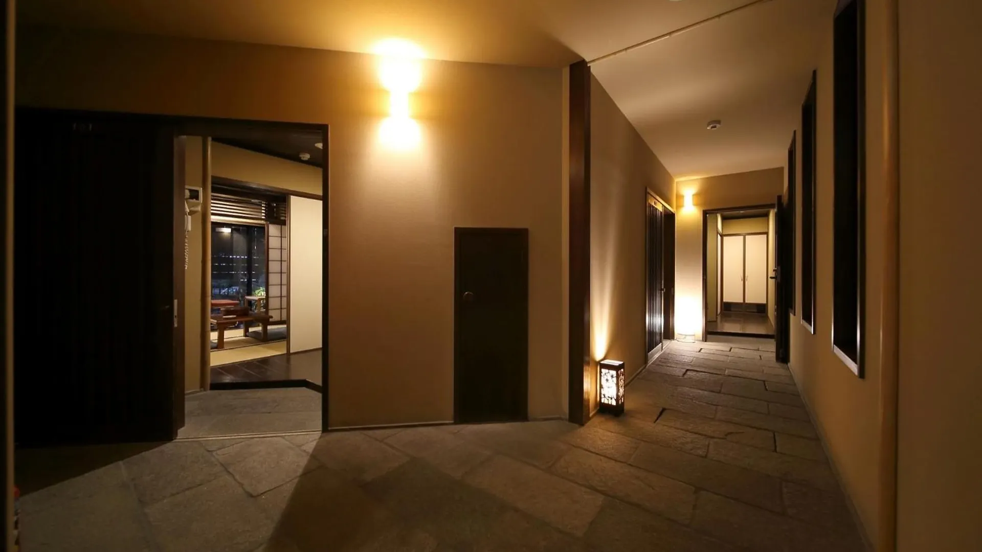 Matsubaya Ryokan - Vacation Stay 05187V Киото 0*,